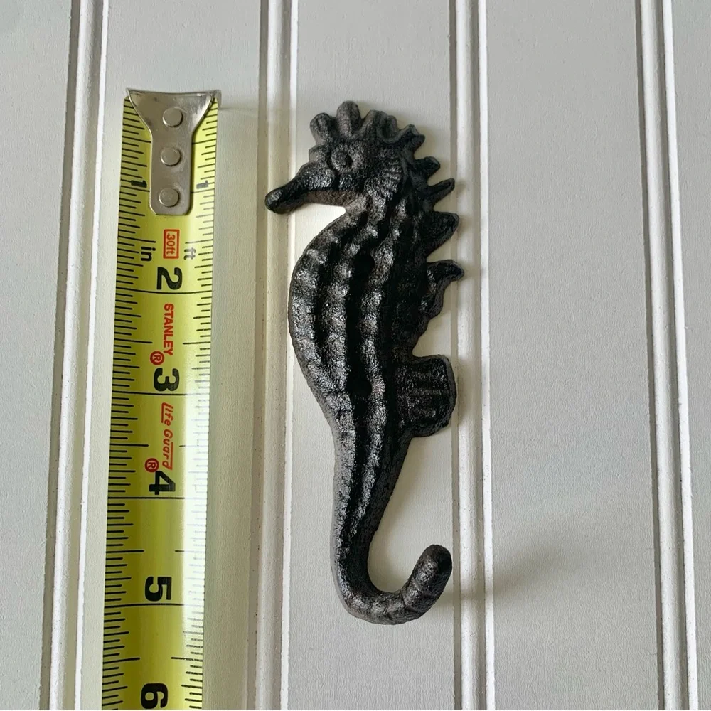 Coastal Cast Iron Wall Hooks Set
